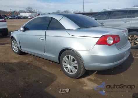 2008 Volkswagen Eos Turbo z USA, uszkodzony, nr VIN WVWBA71F08V044824